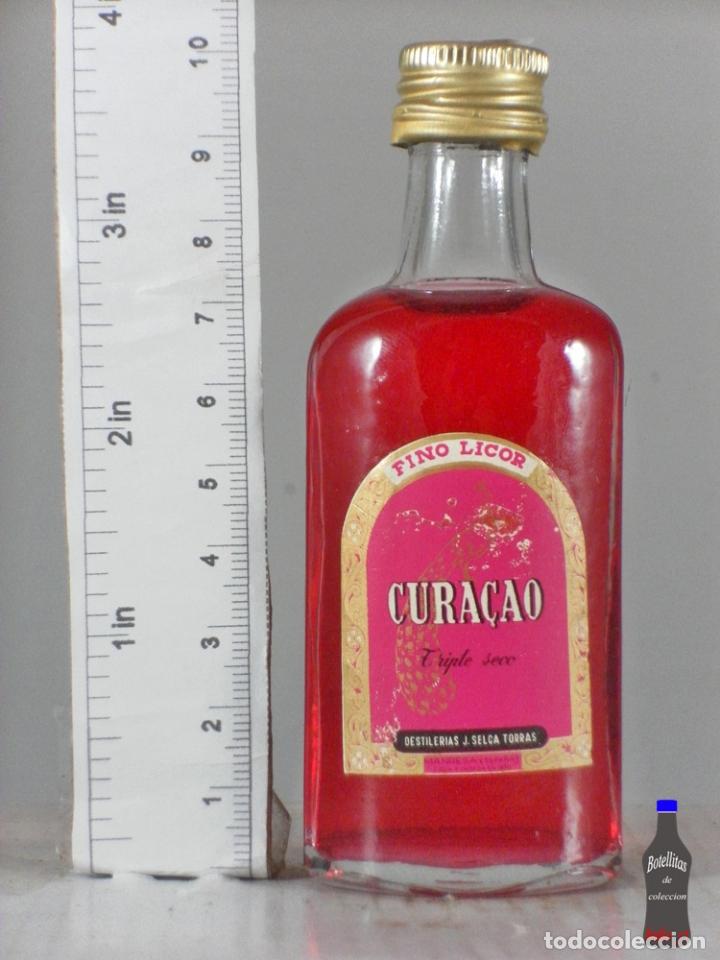 Coleccionismo de vinos y licores: BOTELLITA BOTELLIN FINO LICOR CURACAO DESTILERIAS J. SELGA TORRAS MANRESA