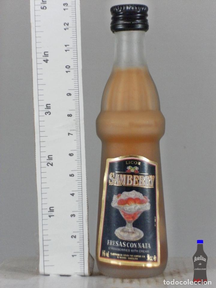 Coleccionismo de vinos y licores: BOTELLITA BOTELLIN LICOR SAMBERRY FRESAS CON NATA EL MASNOU BARCELONA
