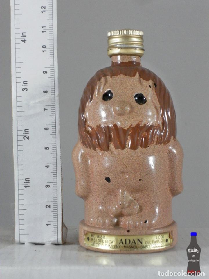Coleccionismo de vinos y licores: BOTELLITA BOTELLIN ADAN LICOR DEL PARAISO DESTILERIAS CAMPENY