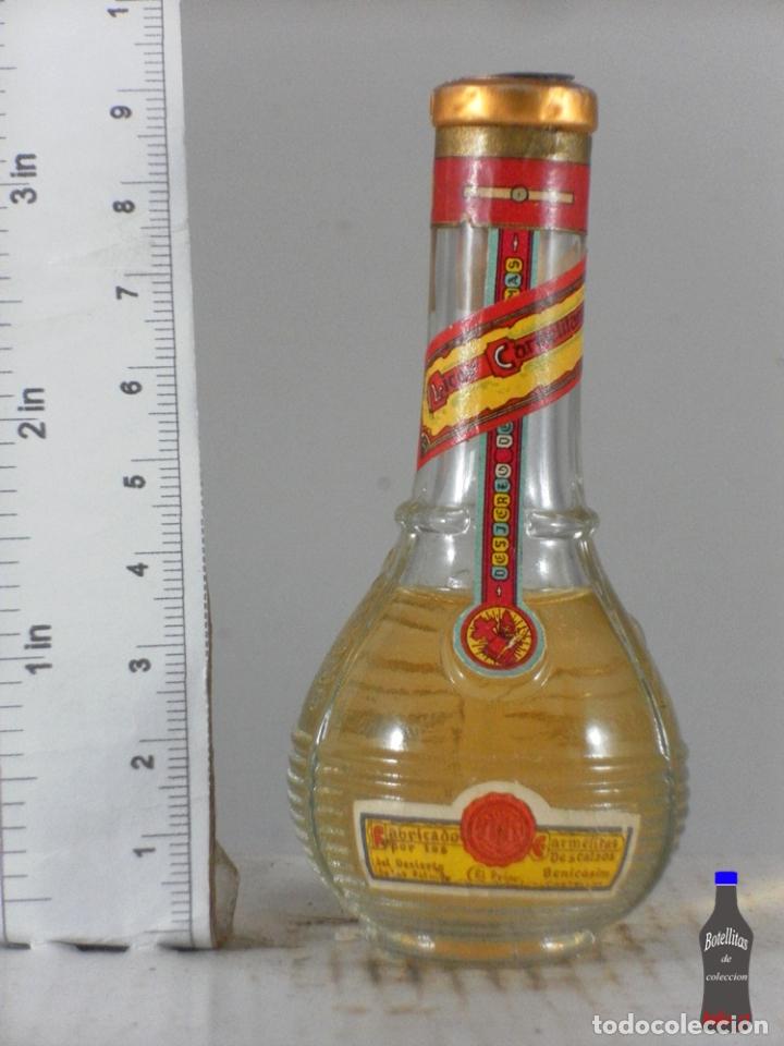 Coleccionismo de vinos y licores: BOTELLITA BOTELLIN LICOR CARMELITANO BENICASIM CASTELLON