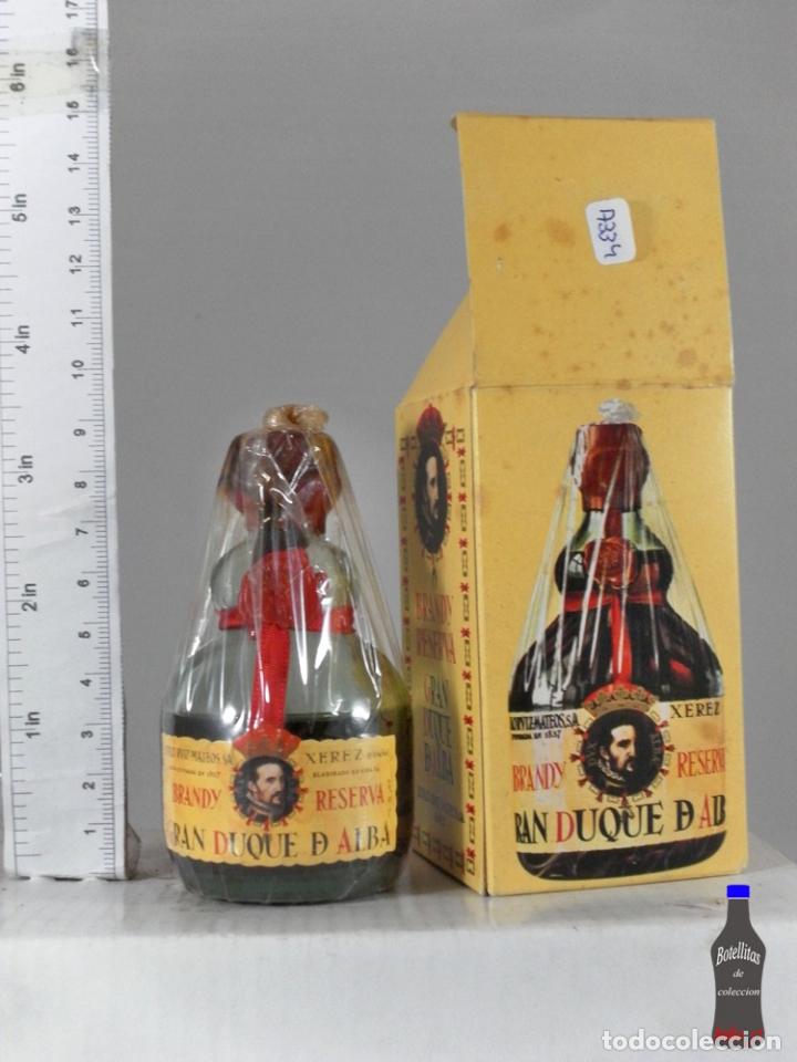 Coleccionismo de vinos y licores: BOTELLITA BOTELLIN BRANDY GRAN DUQUE DE ALBA RUIZ MATEOS JEREZ + CAJA