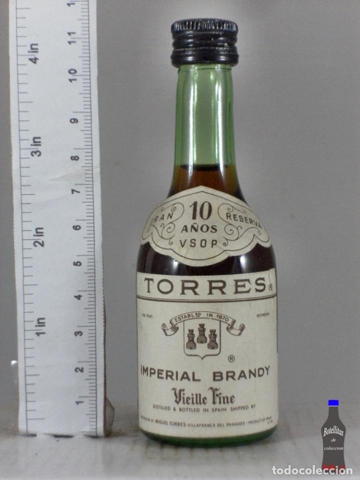Coleccionismo de vinos y licores: BOTELLITA BOTELLIN TORRES 10 VSOP GRAN RESERVA IMPERIAL BRANDY VILAFRANCA DEL PENEDES