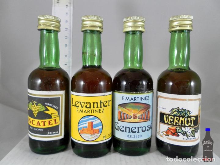 Collectionnisme de vins et liqueurs: BOTELLITA BOTELLIN 4 BOTELLINES F MARTINEZ VINOS Y VERMUTS