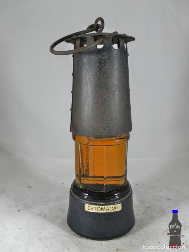 Coleccionismo de vinos y licores: BOTELLA FORMA FAROL ESTOMACAL DESTILERIAS CAMPENY