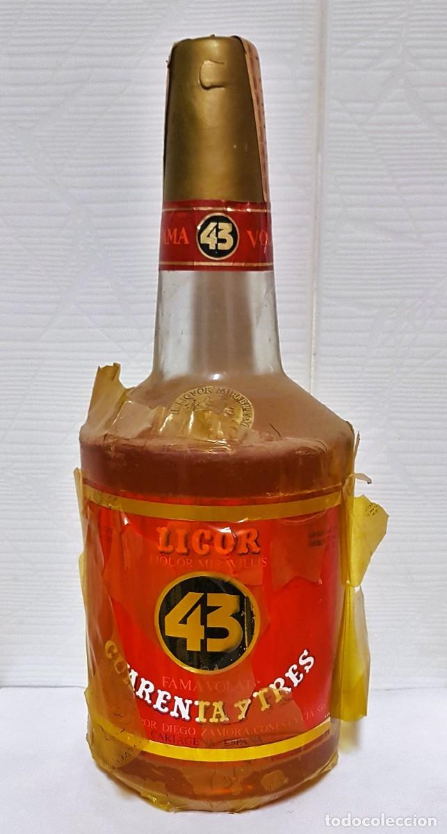 Collection of wines and liquors: LICOR 43 FAMA VOLANT CARTAGENA 34&ordm; PRECINTO 4 PTAS