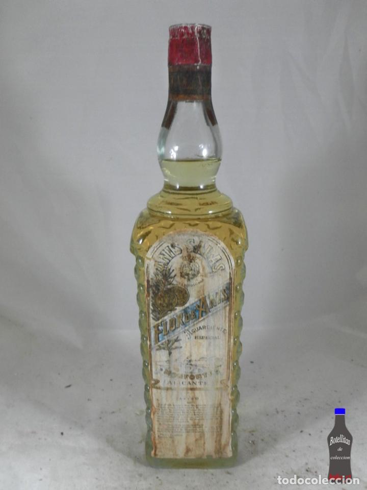Collection of wines and liquors: BOTELLA ANIS SALAS FLOR DE ANIS MONFORTE ALICANTE