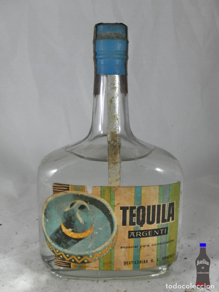 Sammlung von Weinen und Lik&ouml;ren: BOTELLA TEQUILA ARGENTI DESTLERIAS ARGENTI 1.6 PESETAS