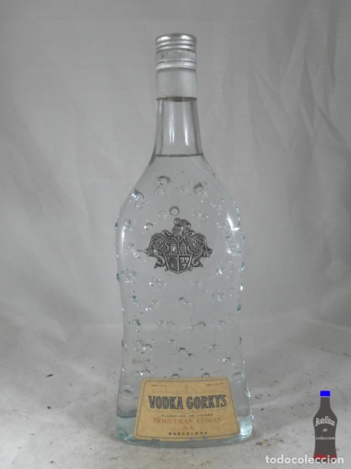 Sammlung von Weinen und Lik&ouml;ren: BOTELLA VODKA GORKYS NOGUERAS COMAS S.A. BARCELONA