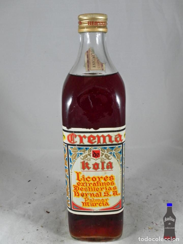 Sammlung von Weinen und Lik&ouml;ren: BOTELLA CREMA DE KOLA DESTILERIAS BERNAL EL PALMAR MURCIA