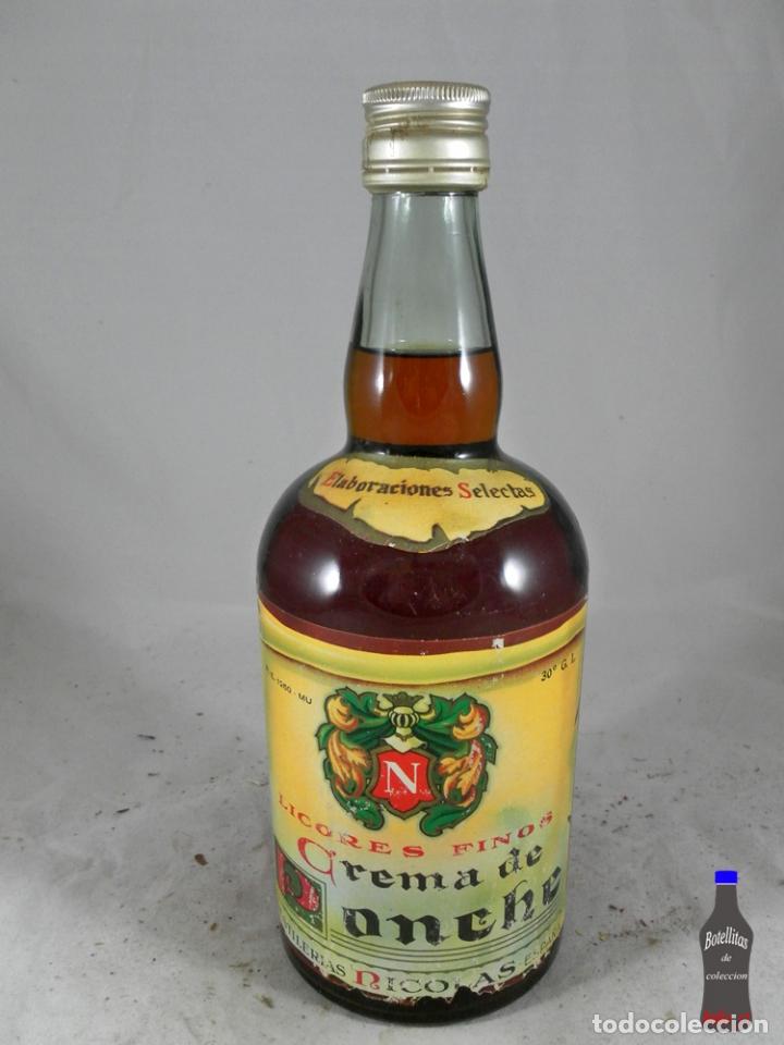 Collection of wines and liquors: BOTELLA CREMA DE PONCHE DESTILERIAS NICOLAS NONDUERMAS MURCIA