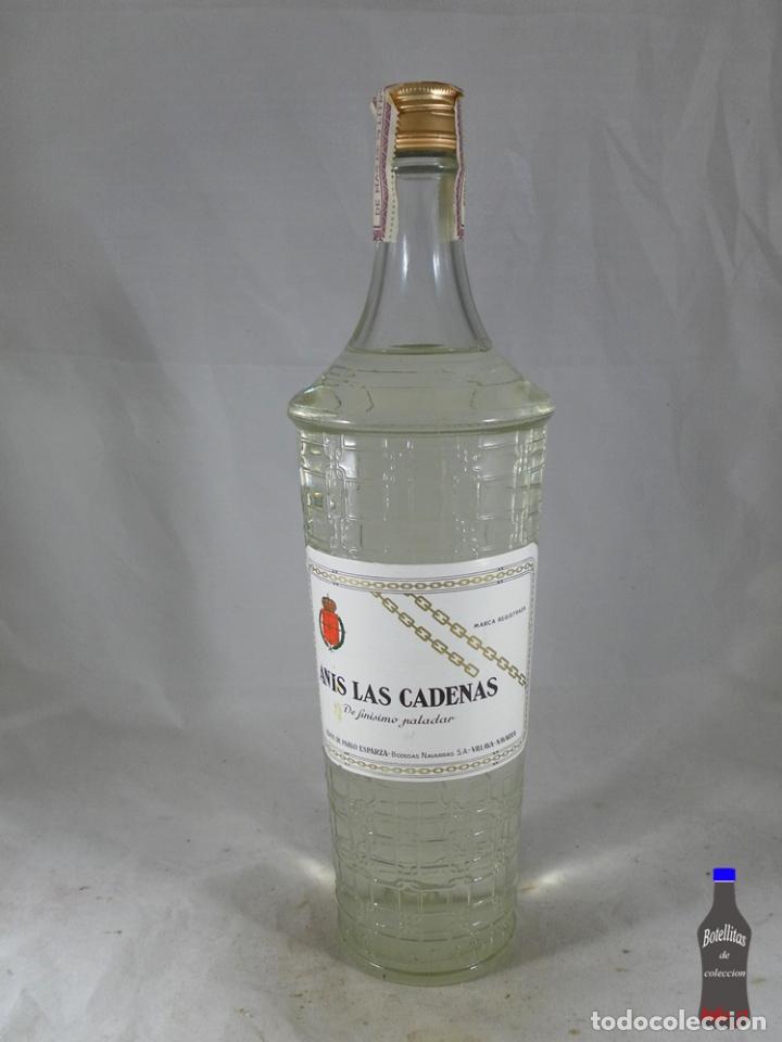 Collection of wines and liquors: BOTELLA ANIS LAS CADENAS HIJOS DE PABLO ESPARZA BODEGAS NAVARRAS VILLAVA NAVARRA 80 CENTIMOS
