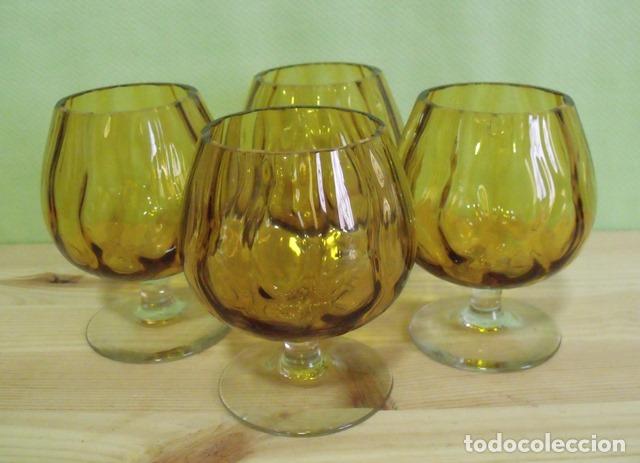 Coleccionismo de vinos y licores: Lote Juego 4 Copas Grandes An&iacute;s Co&ntilde;ac Cristal Marr&oacute;n Ambar