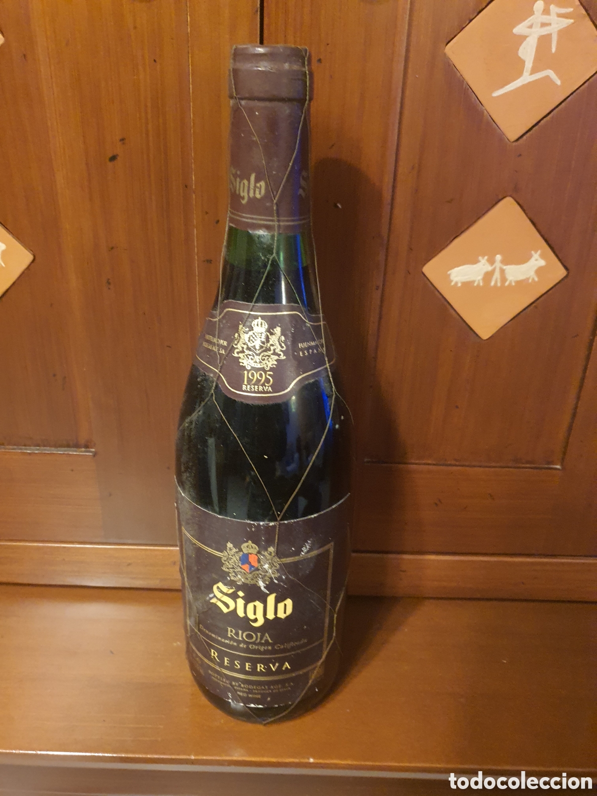 Collection of wines and liquors: vino rioja siglo reserva 1995