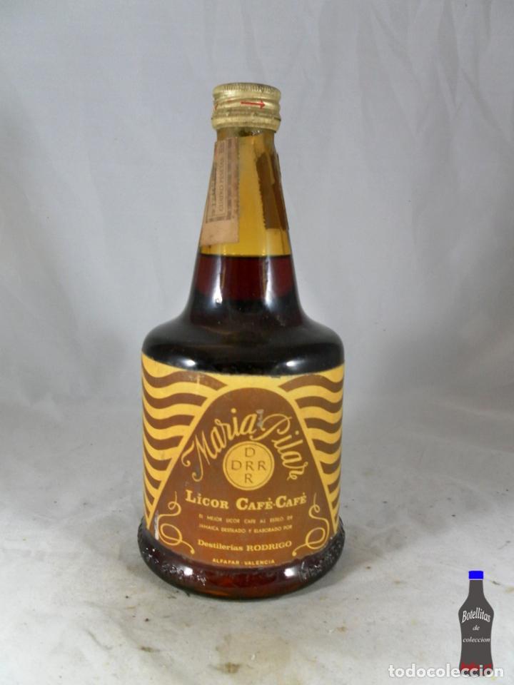 Sammlung von Weinen und Lik&ouml;ren: BOTELLA MARIA PILAR LICOR CAFE CAFE DESTILERIAS RODRIGO ALFAFAR VALENCIA