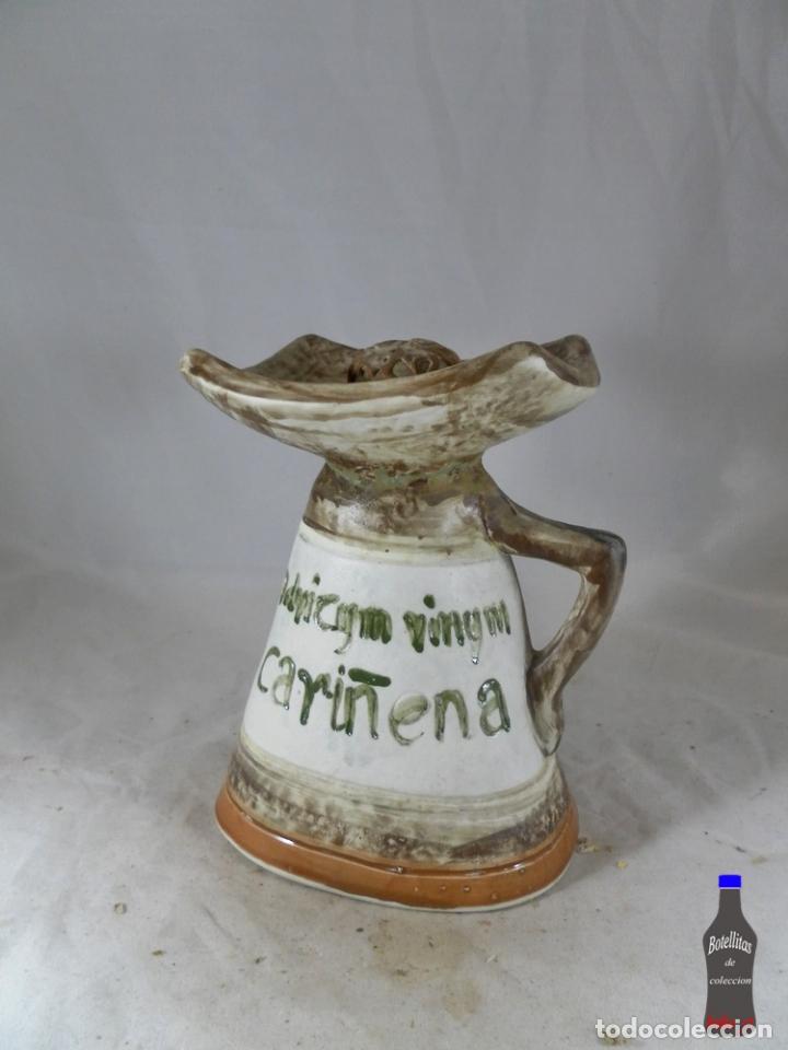 Sammlung von Weinen und Lik&ouml;ren: BOTELLA CERAMICA ILNYRGIS VINYM VINO CARI&Ntilde;ENA