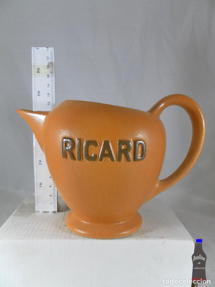Collection of wines and liquors: JARRA CERAMICA RICARD FRANCE FRANCIA