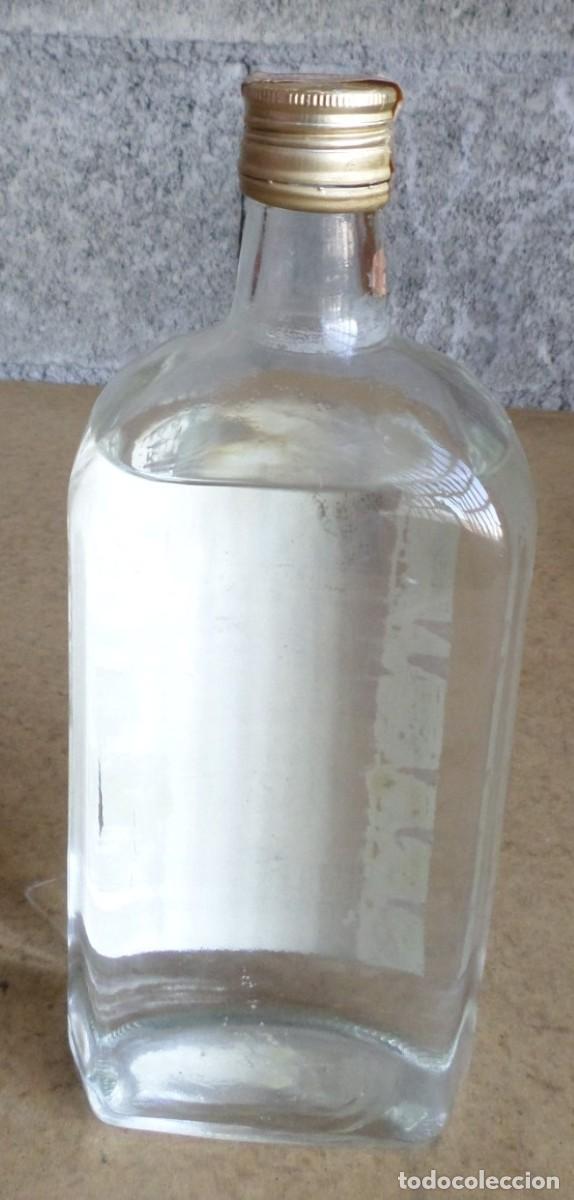 Coleccionismo de vinos y licores: Botella GIN R.E. -- Haro la Rioja - Foto 3