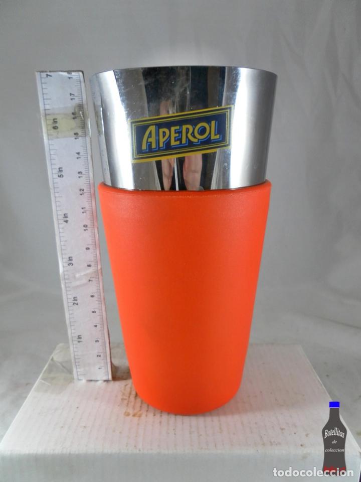 Collection of wines and liquors: VASO SHAKER APEROL METAL COCTELERA