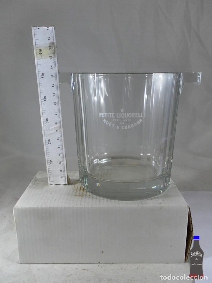 Collection of wines and liquors: CHAMPANERA CUBITERA CHAMPAGNE PETITE LIQUORELLE MOET & CHANDON PEQUE&Ntilde;A