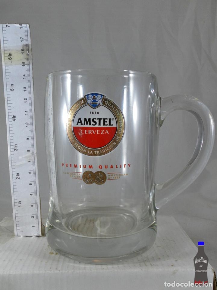 Sammlung von Weinen und Lik&ouml;ren: JARRA VASO CERVEZA AMSTEL