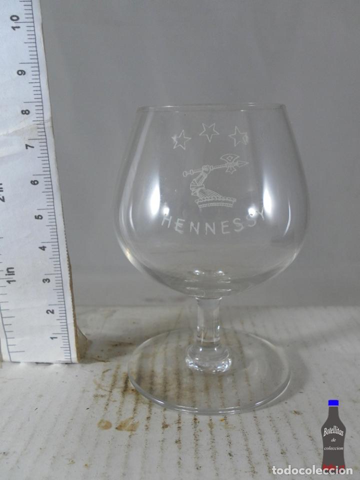 Sammlung von Weinen und Lik&ouml;ren: COPA HENNESSY COGNAC BRANDY