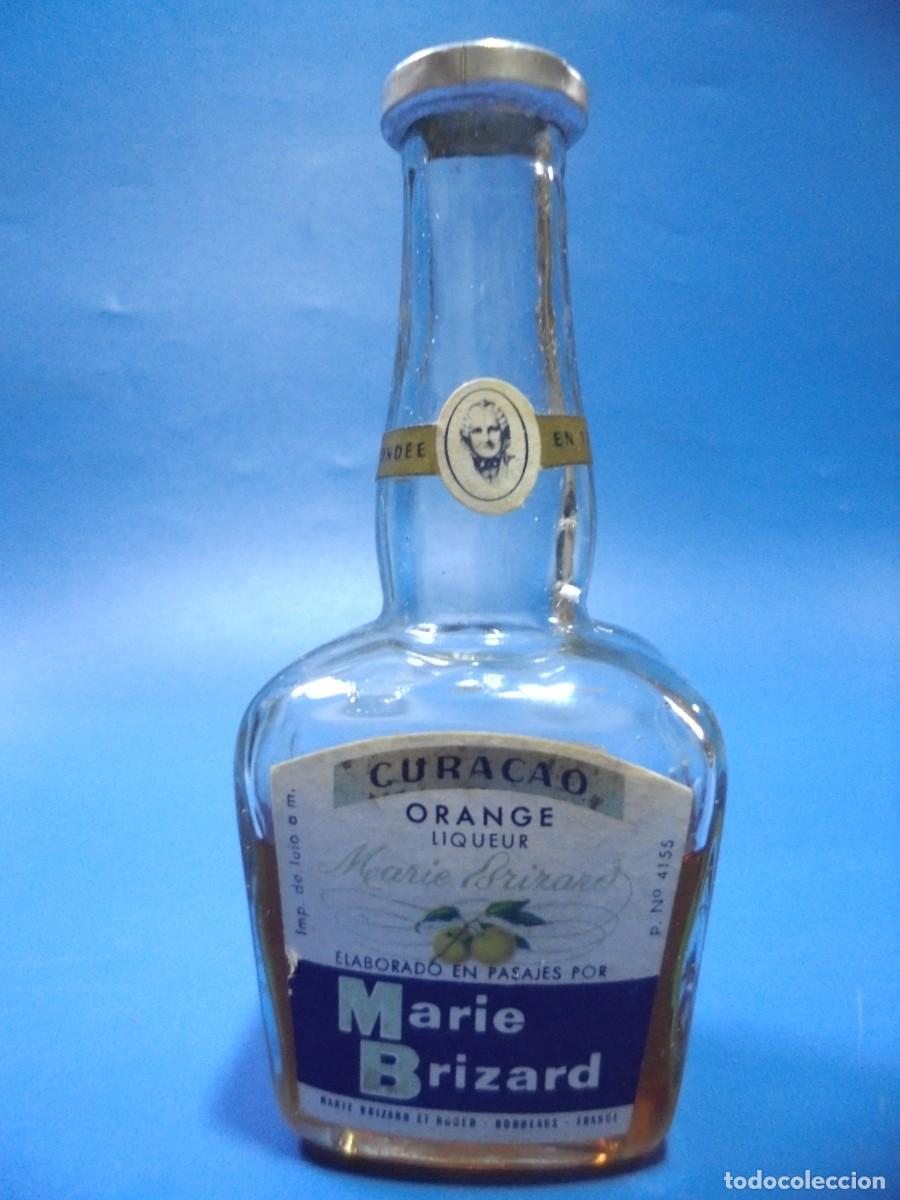 Coleccionismo de vinos y licores: BOTELLIN DE LICOR MANDARINE. MARIE BRIZARD. VER FOTOS.