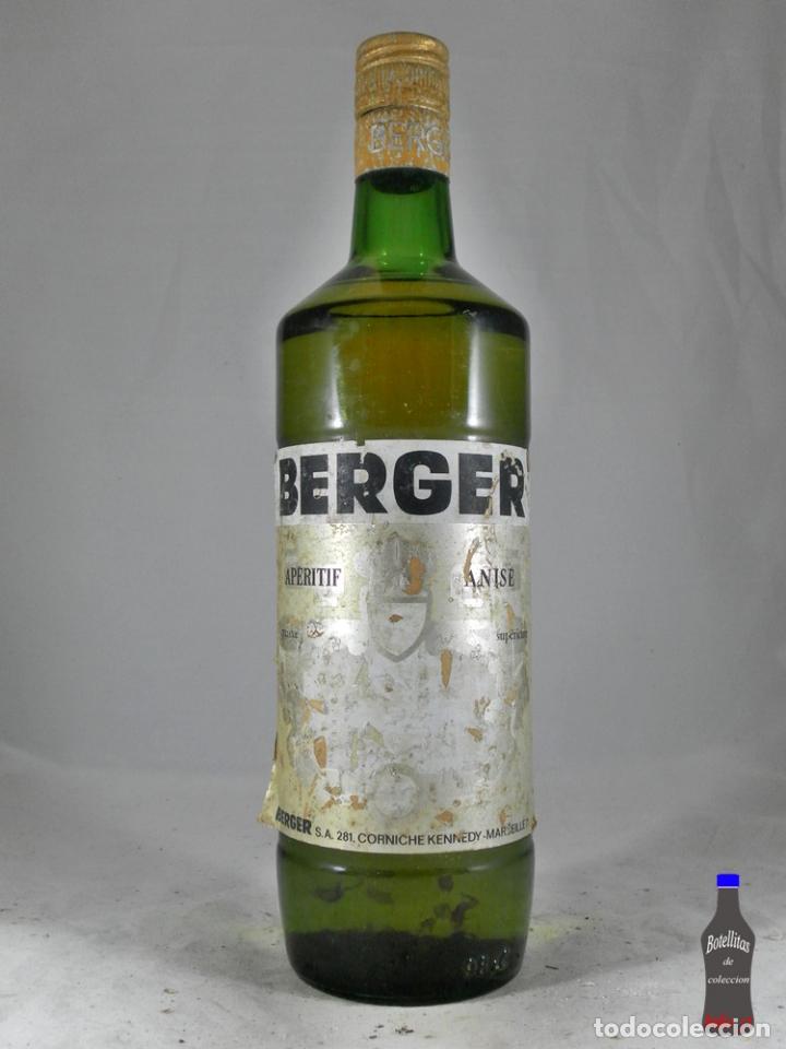 Sammlung von Weinen und Lik&ouml;ren: BOTELLA BERGER APERITIF ANISE MARSEILLE ANTICH BARCELONA