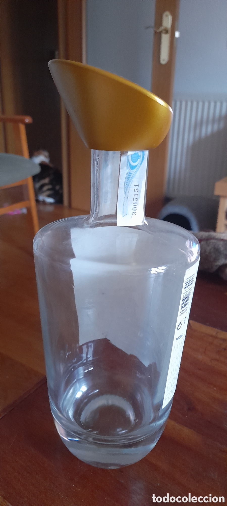 Coleccionismo de vinos y licores: Botella GIN - Foto 2