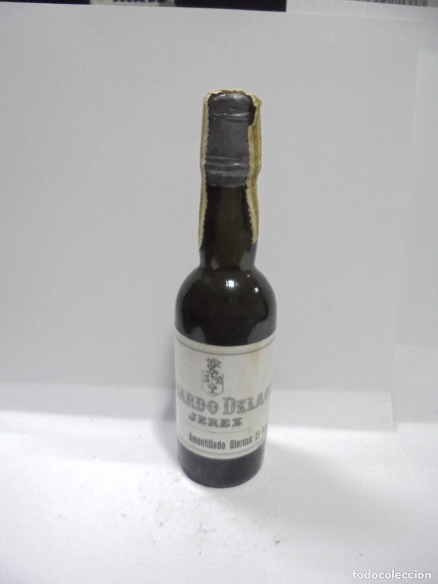 Sammlung von Weinen und Lik&ouml;ren: BOTELLIN DE AMONTILLADO OLOROSO EL PATIO. EDUARDO DELAGE. JEREZ. CERRADA. VER FOTOS.