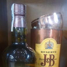 Coleccionismo de vinos y licores: WHISKY JB RESERVA 15 AÑOS,MUY ANTIGUA EN ENVASE DE LATA. Lote 400909014