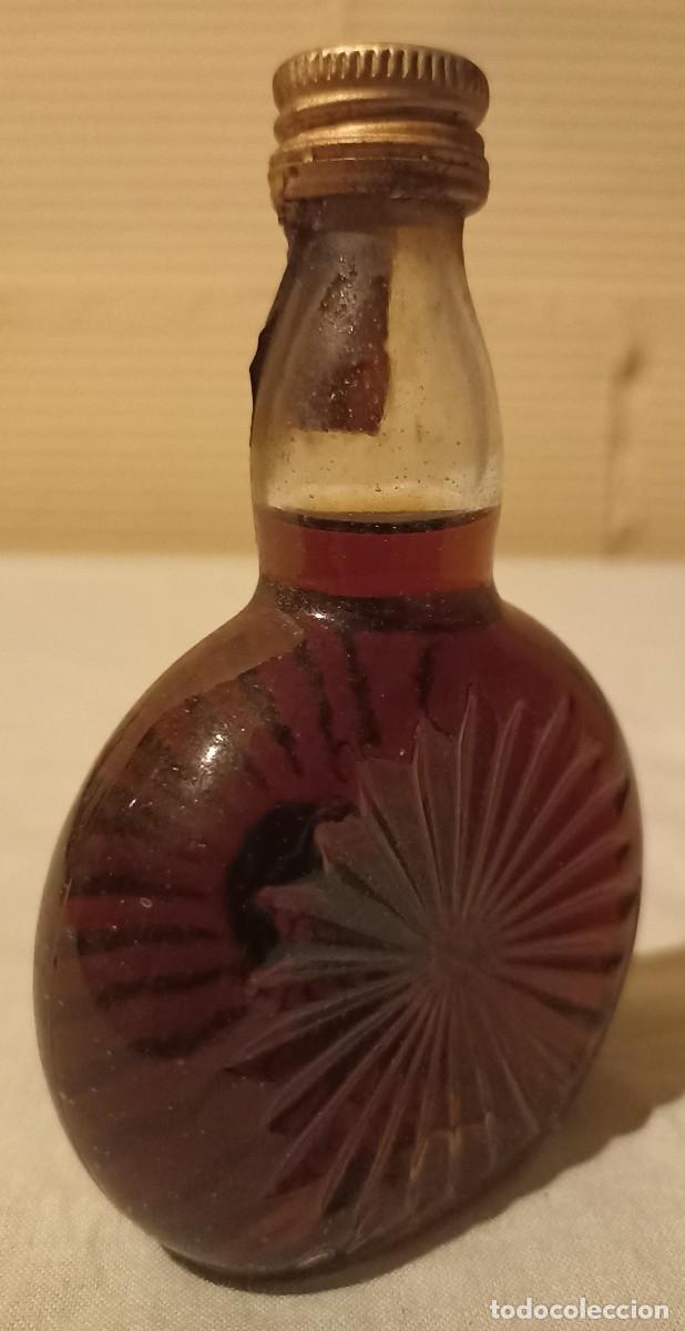 Coleccionismo de vinos y licores: Apricot brandy Bardinet - Foto 2