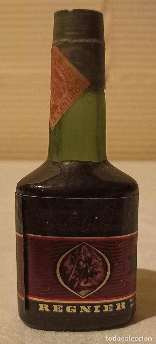Coleccionismo de vinos y licores: Creme de cacao Regnier - Foto 3
