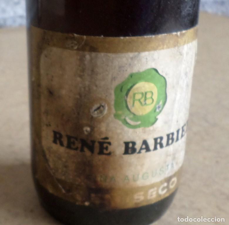 Coleccionismo de vinos y licores: Botella REN&Eacute; BARBIET semidesco - Foto 2