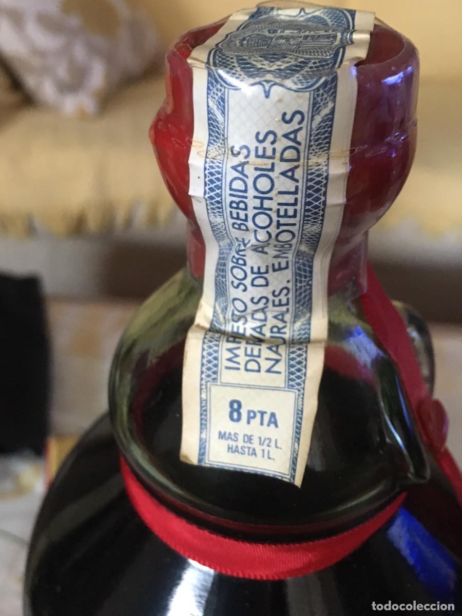 Coleccionismo de vinos y licores: BOTELLA DE BRANDY GRAN DUQUE DE ALBA - Foto 3