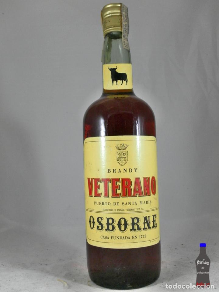 Coleccionismo de vinos y licores: BOTELLA BRANDY VETERANO OSBORNE