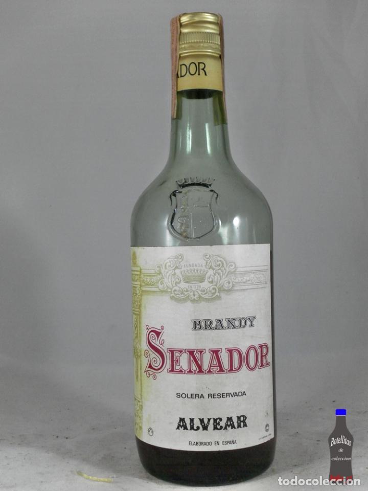 Coleccionismo de vinos y licores: BOTELLA BRANDY SENADOR SOLERA RESERVADA ALVEAR