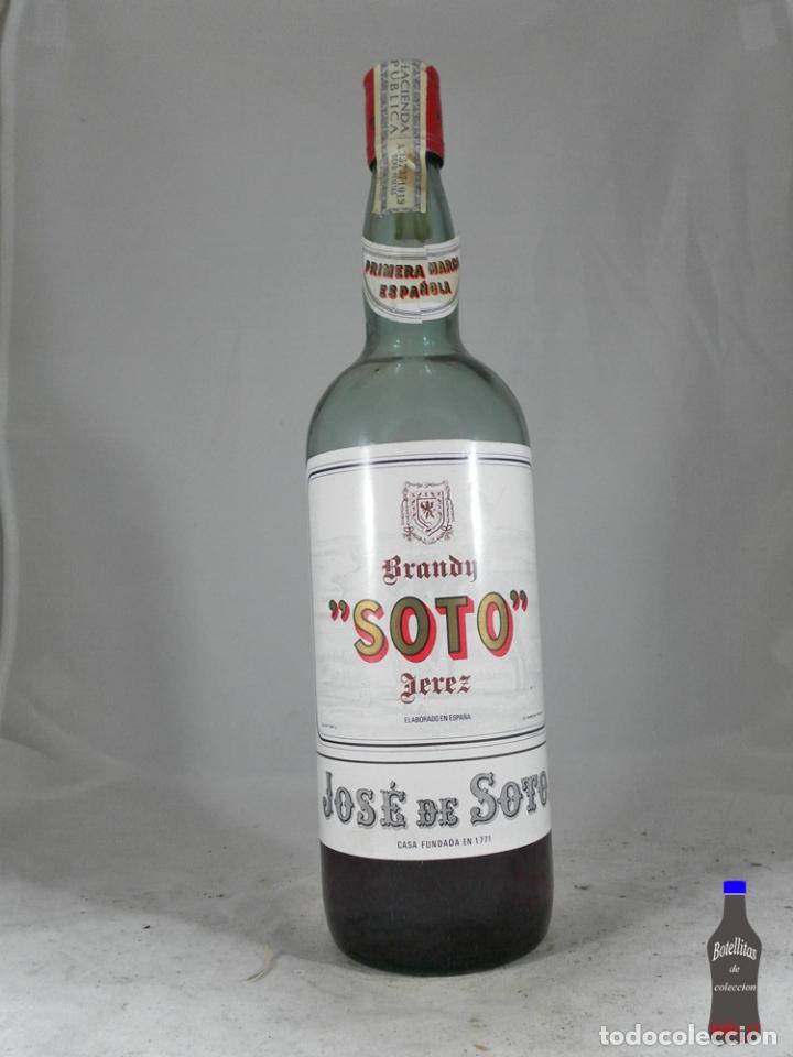 Coleccionismo de vinos y licores: BOTELLA BRANDY SOTO JEREZ JOSE DE SOTO
