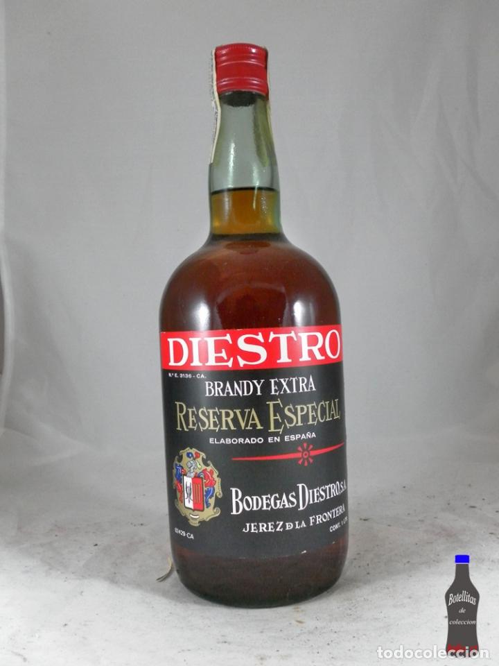 Collection of wines and liquors: BOTELLA BRANDY DIESTRO BRANDY EXTRA RESERVA ESPECIAL JEREZ DE LA FRONTERA