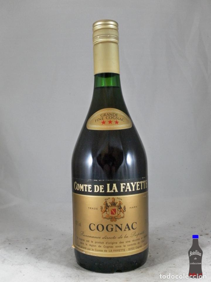 Collection of wines and liquors: BOTELLA COGNAC COMTE DE LA FAYETTE GRANDE FINE COGNAC FRANCE
