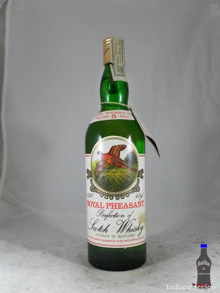 Sammlung von Weinen und Lik&ouml;ren: BOTELLA ROYAL PHEASANT PERFECTION 5 YEARS OLD SCOTCH WHISKY