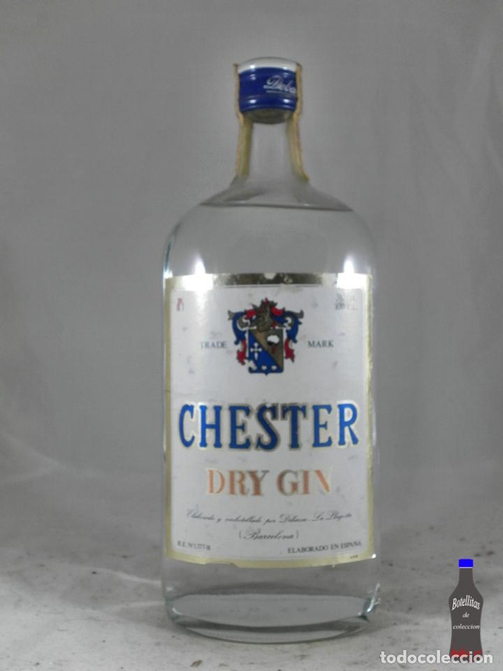 Collectionnisme de vins et liqueurs: BOTELLA DRY GIN CHESTER DEBARSA LA LLAGOSTA BARCELONA