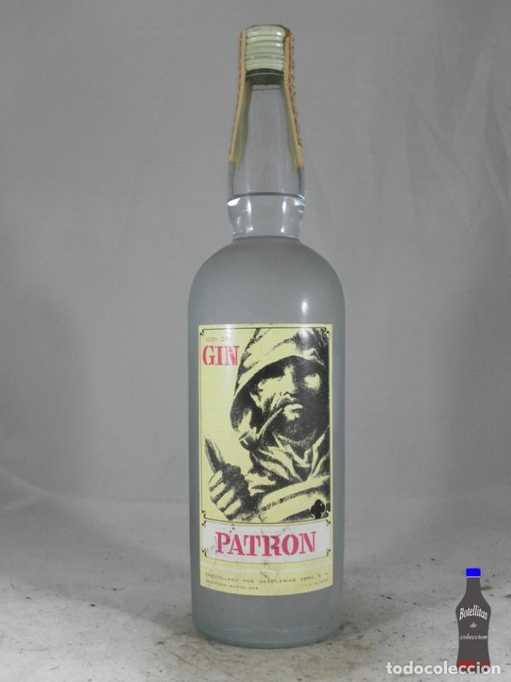 Sammlung von Weinen und Lik&ouml;ren: BOTELLA GIN PATRON DESTILERIAS ABRIL ARGENTONA BARCELONA