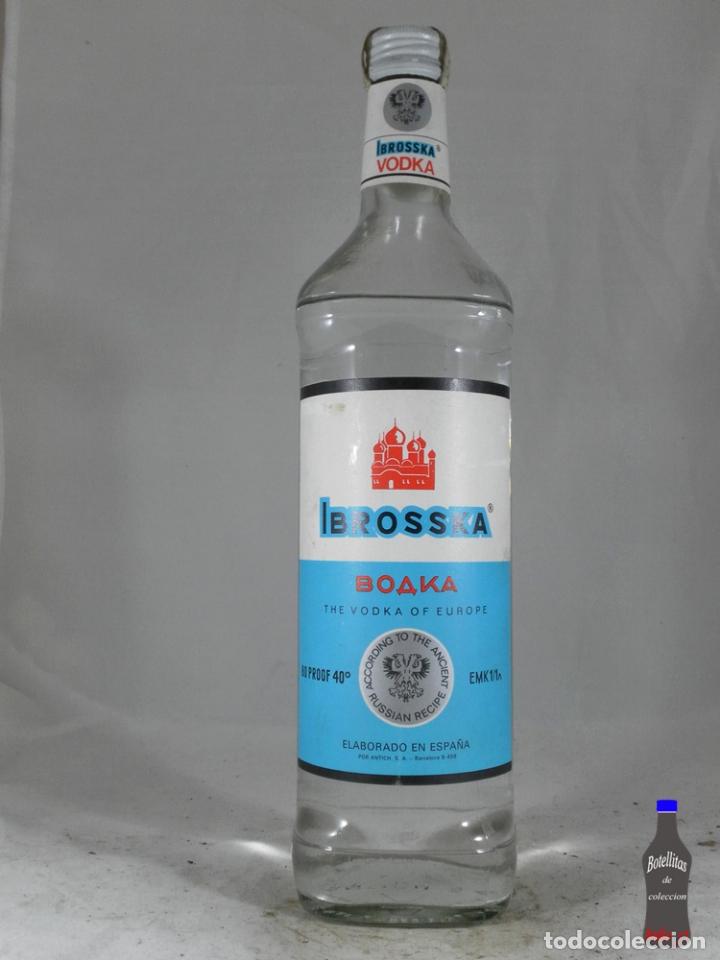 Sammlung von Weinen und Lik&ouml;ren: BOTELLA VODKA IBROSSKA ANTICH S.A. BARCELONA