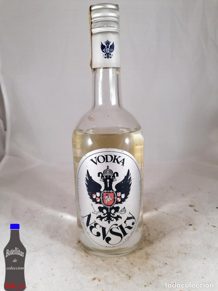 Collezionismo di vini e liquori: BOTELLA VODKA NEVSKY DUFF GORDON PUERTO DE SANTA MARIA