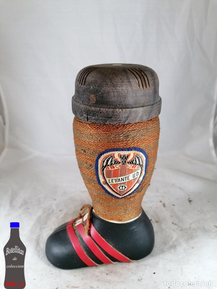 Collectionnisme de vins et liqueurs: BOTELLA BOTA FUTBOL LEVANTE UNION DEPORTIVA