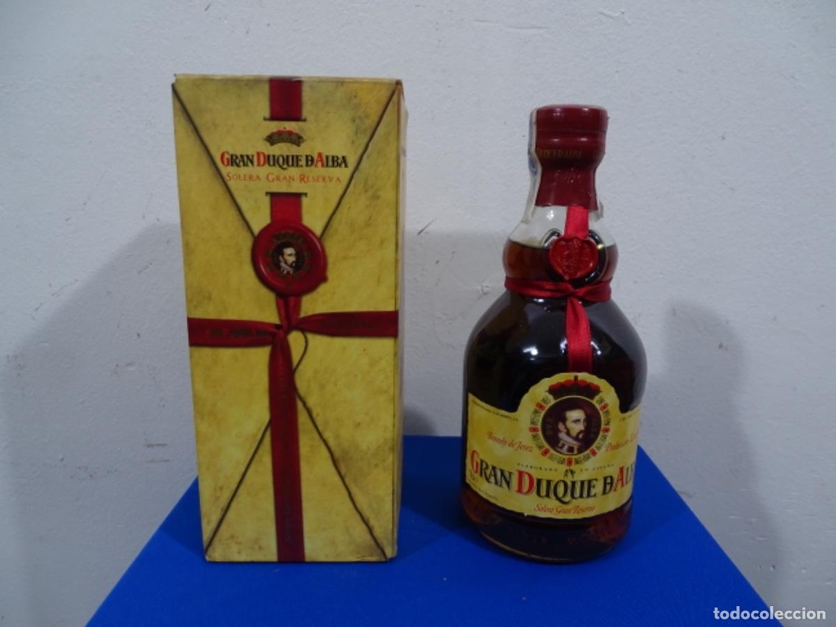 Coleccionismo de vinos y licores: BRANDY GRAN DUQUE DE ALBA EN CAJA. SOLERA GRAN RESERVA. 70 CL.