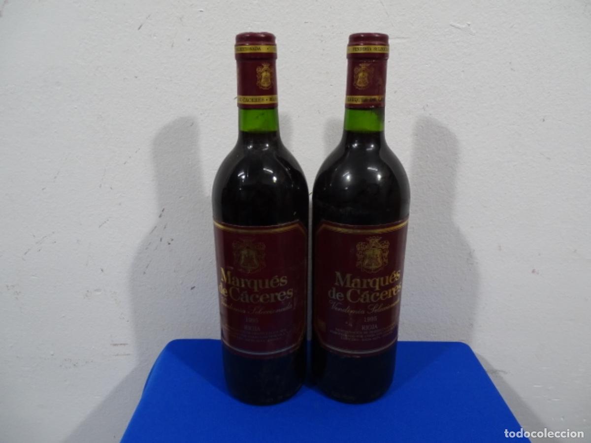 Coleccionismo de vinos y licores: 2 BOTELLAS VINO MARQUES DE C&Aacute;CERES 1995. RIOJA CRIANZA.