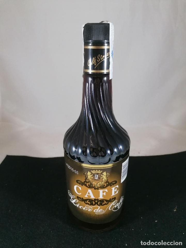 Collection of wines and liquors: BOTELLA CREMA DE CAFE DESTILERIAS GULF STREAM CARTAGENA MURCIA