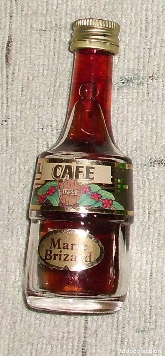 Coleccionismo de vinos y licores: BOTELLIN LICOR DE CAFE &rdquo;MARIE BRIZARD&rdquo;. ZIZURKIL. MARIE BRIZARD ESPA&Ntilde;A RF-6079