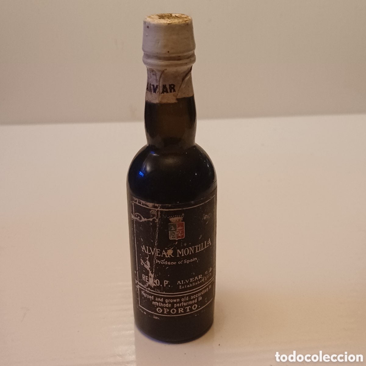 Coleccionismo de vinos y licores: Miniatura botellin cristal mini botella vino oporto Alvear Montilla 13 cm altura